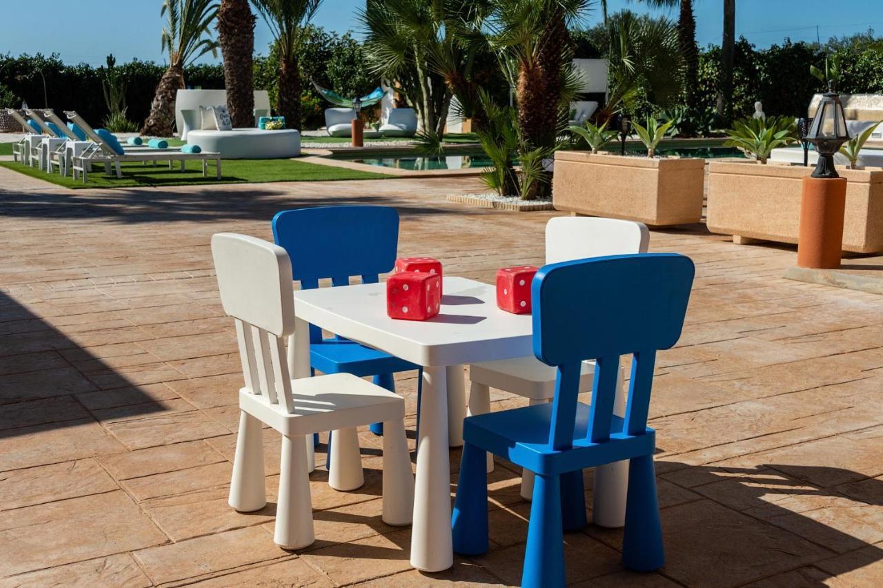 Serena Villa Sant Francesc de s'Estany Exterior foto